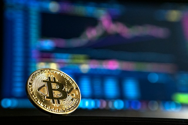 bitcoin-cryptocurrency